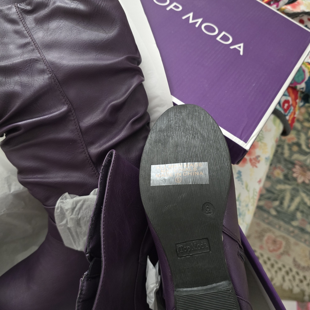 TOP Moda Deep Purple Boots - Picture 2 of 3